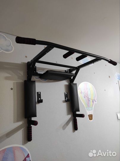 Турник настенный 3 в 1 бу