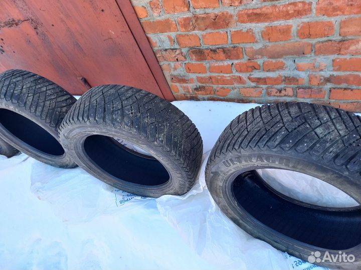 Goodyear Ultragrip Ice Arctic 205/55 R16