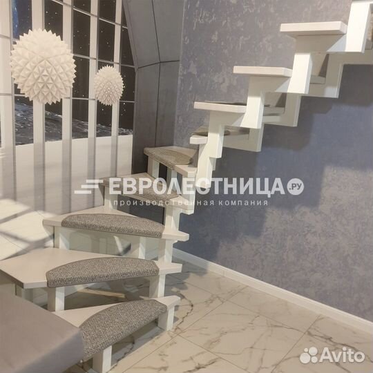 Лестница на металле в дом