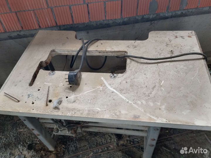 Швейная машинка бу электрическая