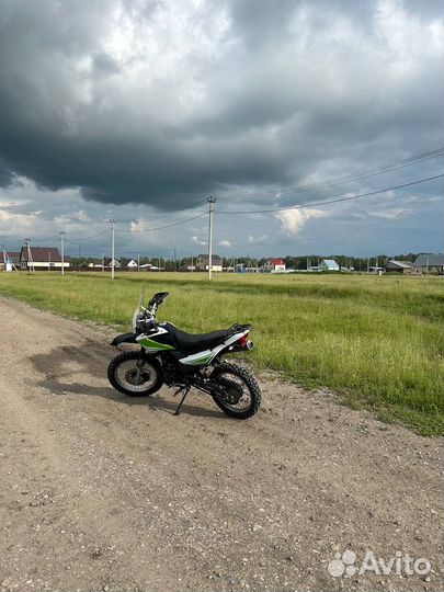 Продаётся эндуро 250сс