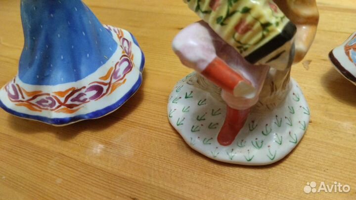 Фарфоровые статуэтки