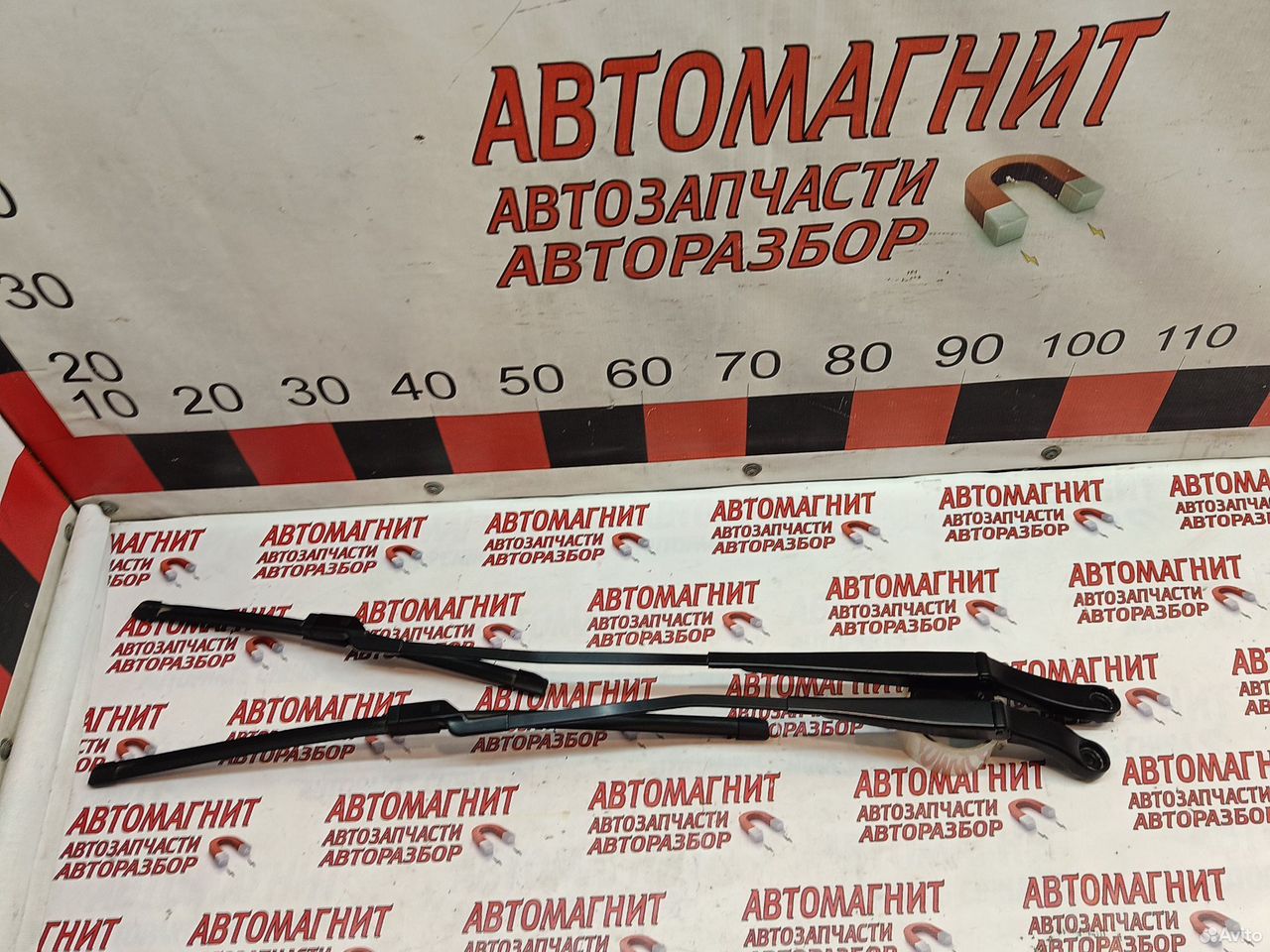 Поводок стеклоочистителя дворника Voyah Free