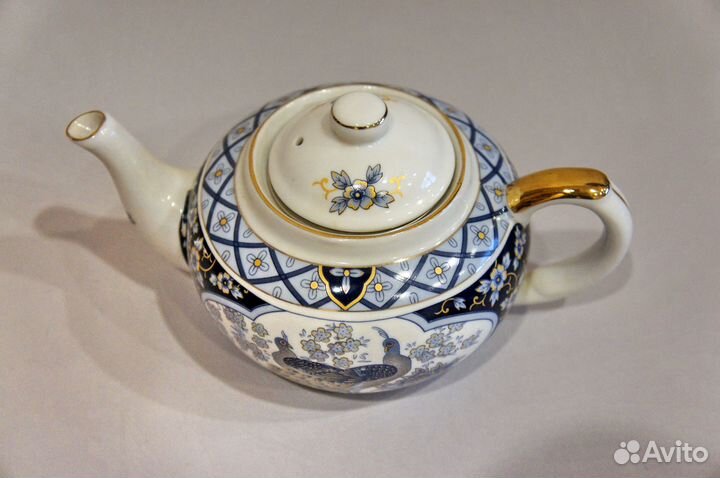 Чайник заварочный, фарфоровый с ситом