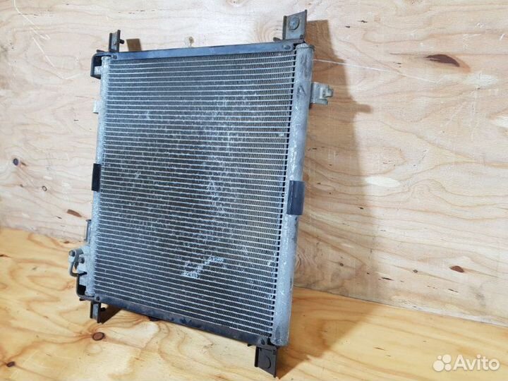 Радиатор кондиционера Nissan Vanette SK82VN F8
