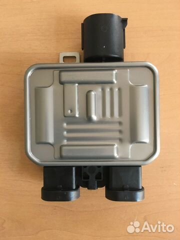 Land Rover Freelander 2Блок управления вентилятора