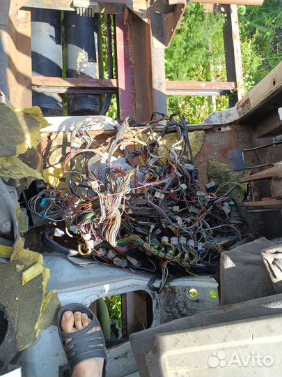 Volvo f16 проводка кабины