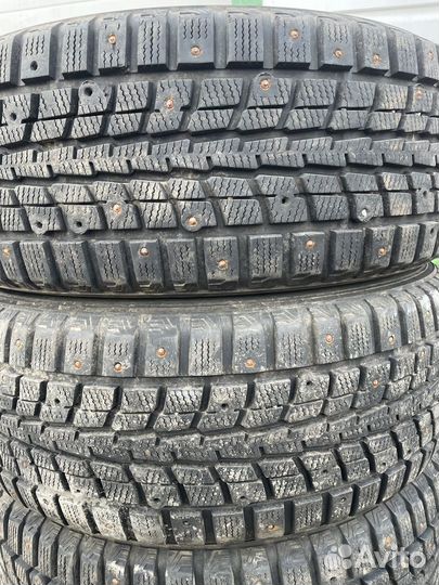 Dunlop SP Winter Ice 01 235/55 R17 99T