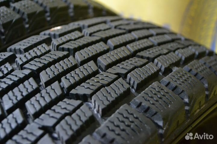 Goodyear Ice Navi Zea 155/65 R13