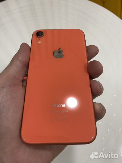 iPhone Xr, 64 ГБ