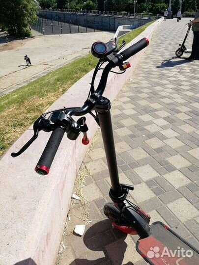 Kugoo G1 Самокат взрослый электрический бу