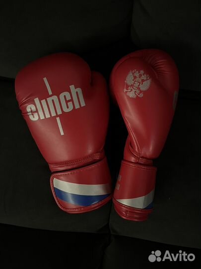 Боксерские перчатки