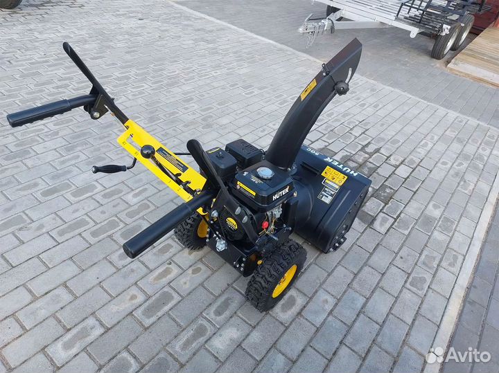 Снегоуборщик Huter SGC 4000E