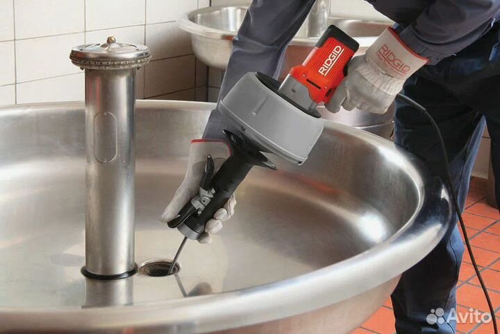 Сантехник. Услуги сантехника. Срочный выезд