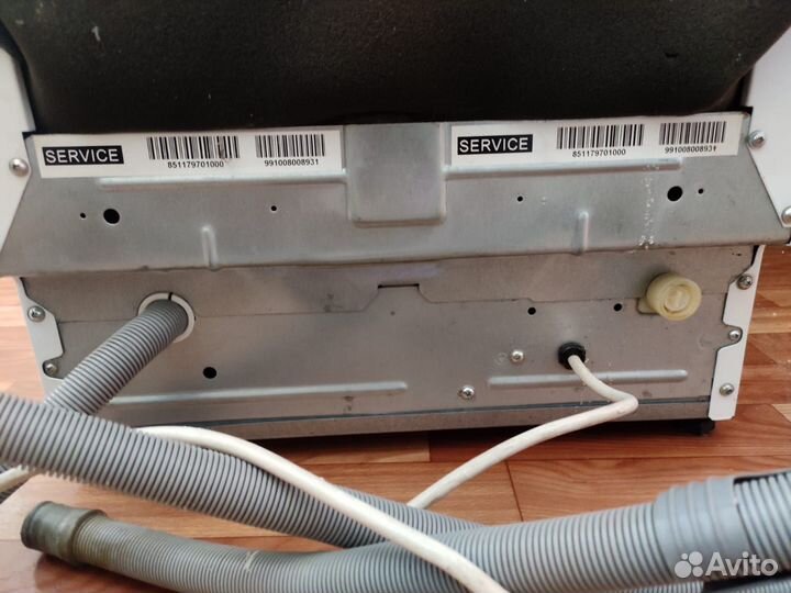 Посудомоечная машина на запчасти Whirpool adg-145