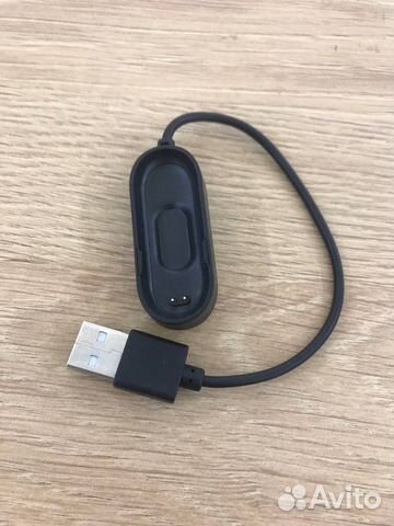 Зарядное устройство на MiBand 4