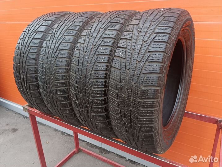 Nokian Tyres Hakkapeliitta R SUV 225/65 R17 106R