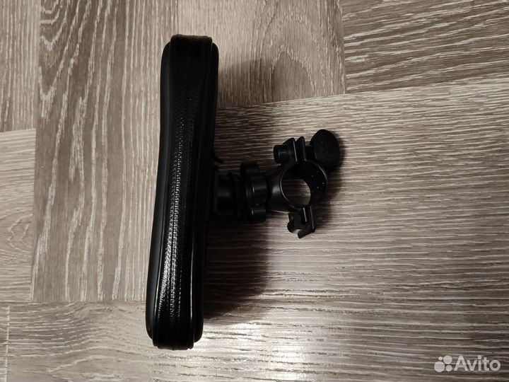 Вело крепление для смартфона на руль