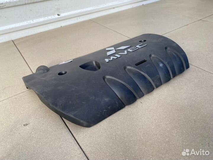 Декоративная крышка двигателя Mitsubishi Lancer 10