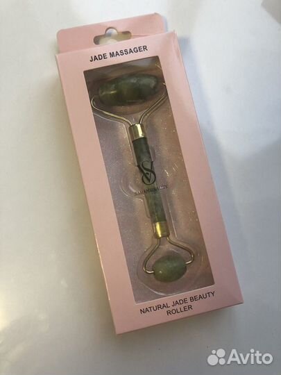 Массажер для лица нефритовый новый