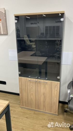 Стол на металлокаркасе+тумба+брифинг+шкаф Аллегро