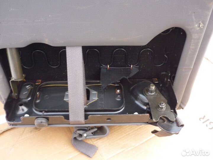 Кресло багажника Pajero 2, складнoе