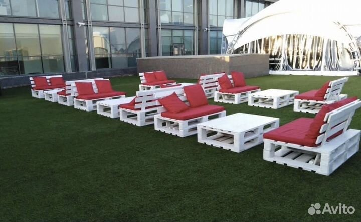 Мебель из паллет в аренду