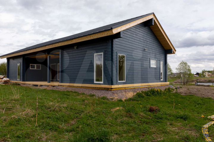 Коттедж 152 м² на участке 10 сот.