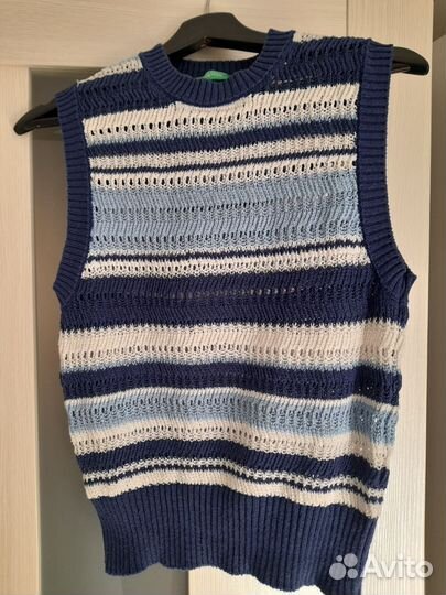 Топ-майка Benetton 46 р-р б/у мало