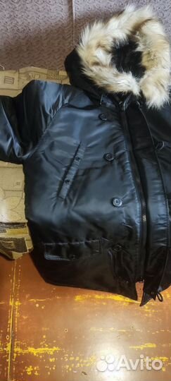 Мужская зимняя куртка новая