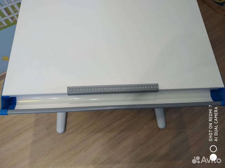 Растущая парта Деми с линейкой