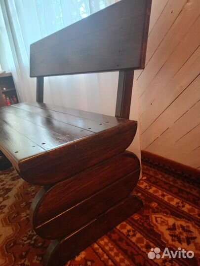 Скамейка деревянная