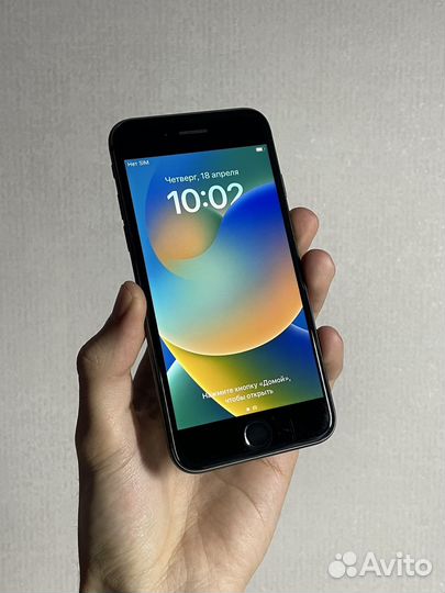 iPhone 8, 64 ГБ