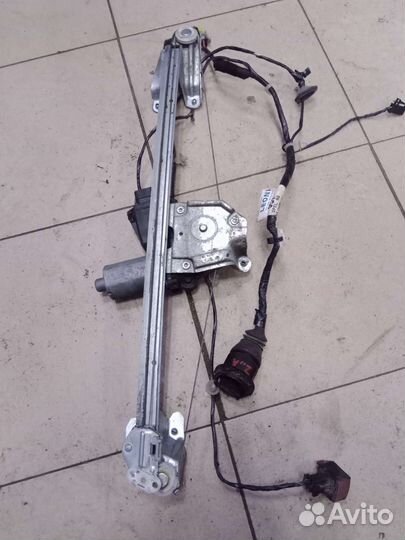 Opel zafira а стеклоподъёмник задний