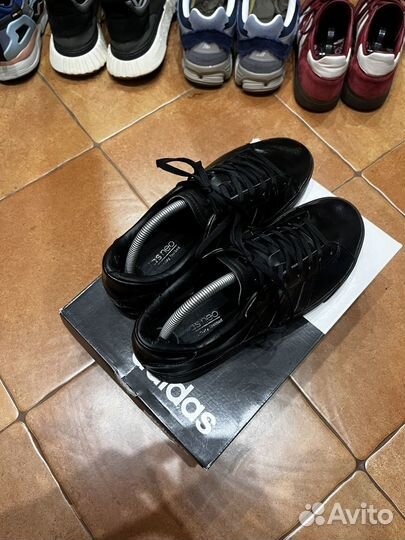 Кроссовки adidas neo