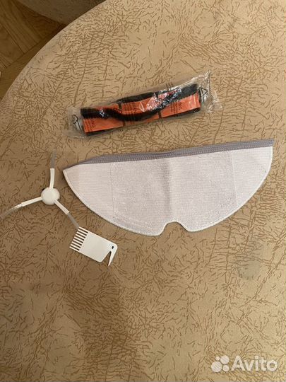 Робот пылесос