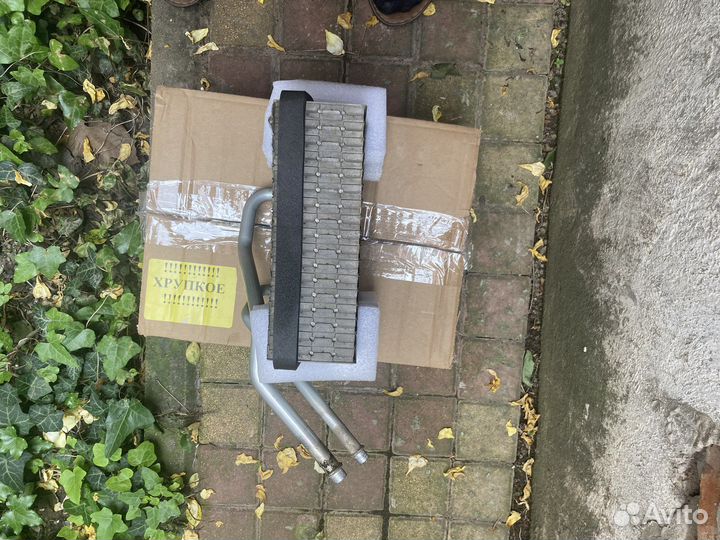 Салонный радиатор кондиционера