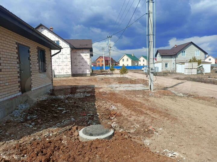 Дом 93 м² на участке 6 сот.