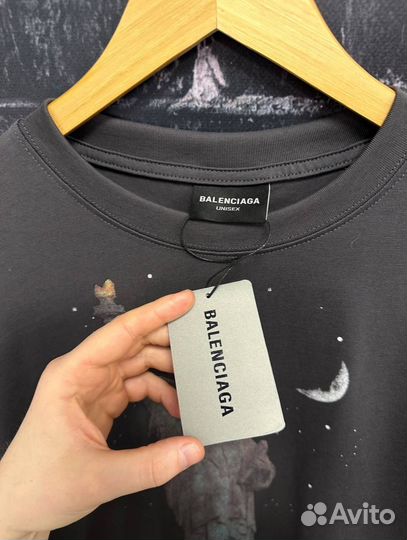 Футболка Balenciaga Paris Lux