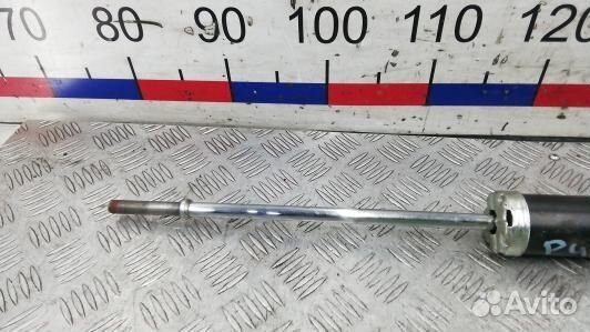 Амортизатор задней балки toyota auris E150 (PUK09L