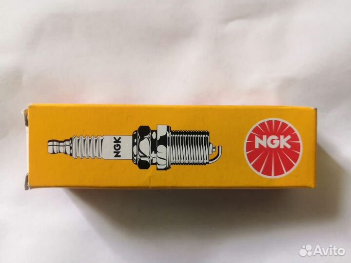 Свечи зажигания ngk