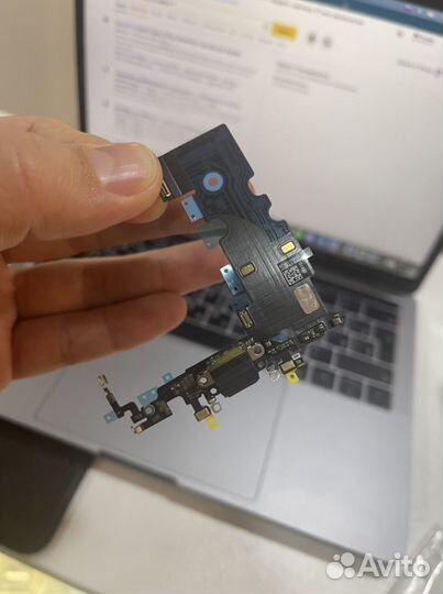 Нижний шлейф для iPhone оригинальный