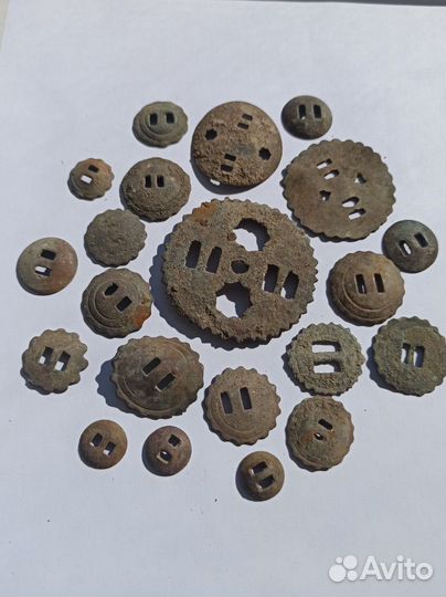 Элементы конской упряжи