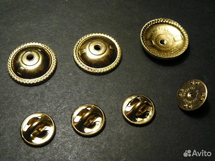 Цанги и гайки к знакам. Закрутки. Клипсы. Бабочки