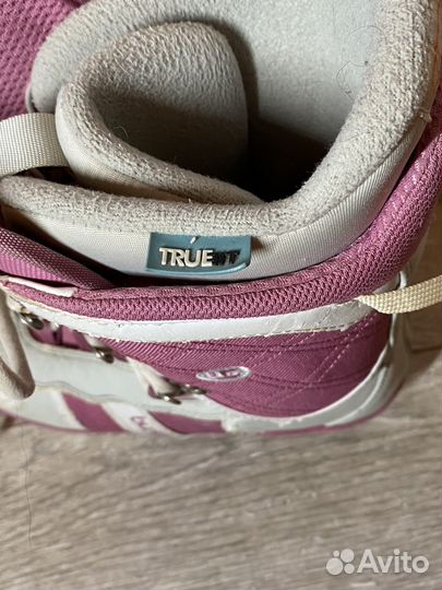 Сноубордические ботинки 38