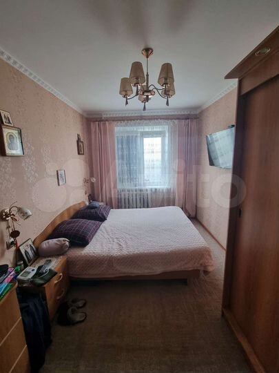 2-к. квартира, 50 м², 3/9 эт.