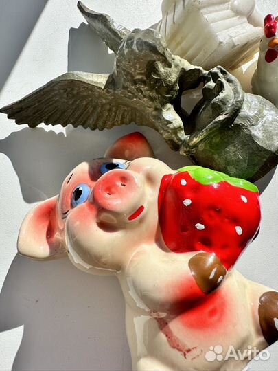 Статуэтки орел свинья курочка медведь