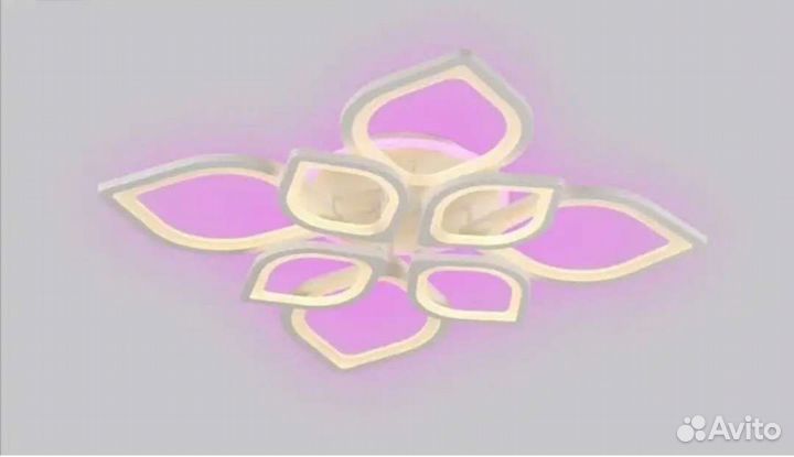 Люстра потолочная новая