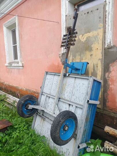 Прицеп для мотоблока с сиденьем