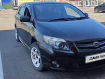 Toyota Corolla Fielder 1.5 CVT, 2010, 226 000 км, с пробегом, цена 990 000 руб.